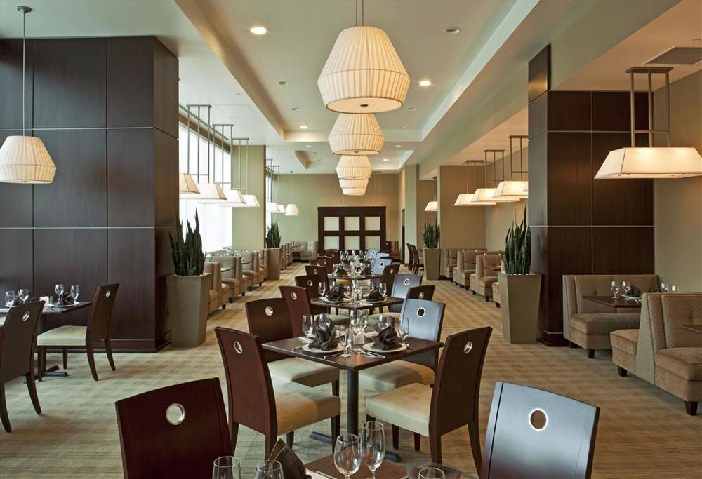 The Westin Richmond Hotel Restoran gambar